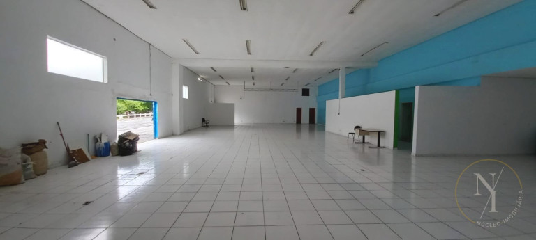 Imagem Imóvel com 4 Quartos para Alugar, 400 m² em Jardim Zaira - Guarulhos Imagem Imóvel com 4 Quartos para Alugar, 400 m² em Jardim Zaira - Guarulhos