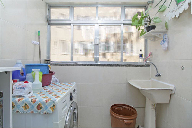 Imagem Imóvel com 2 Quartos à Venda, em Jardim Europa - Porto Alegre Imagem Imóvel com 2 Quartos à Venda, em Jardim Europa - Porto Alegre