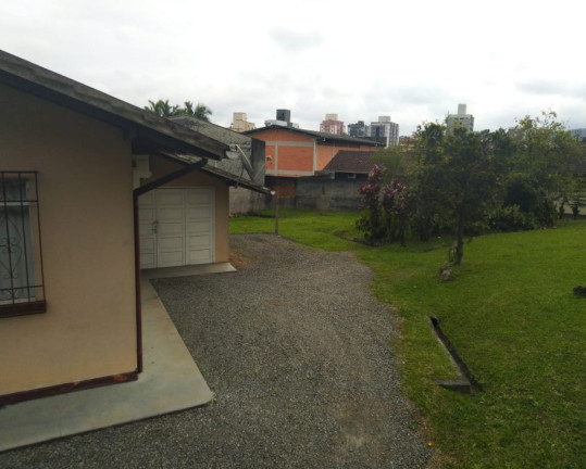 Imagem Terreno à Venda, 1.380 m² em Costa E Silva - Joinville Imagem Terreno à Venda, 1.380 m² em Costa E Silva - Joinville