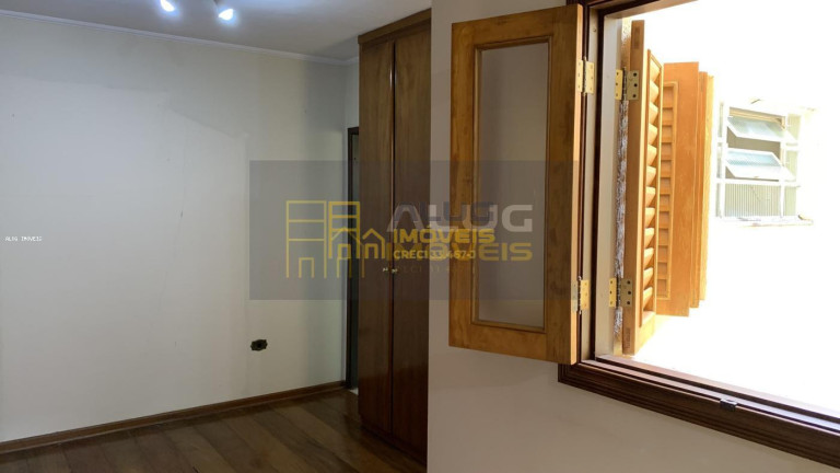 Imagem Casa com 3 Quartos à Venda, 230 m² em Vila Osasco - Osasco