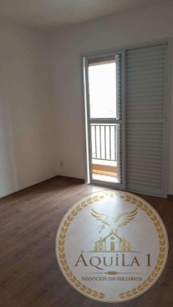 Apartamento com 3 Quartos para Alugar, 74 m² em Jardim Tupanci - Barueri
