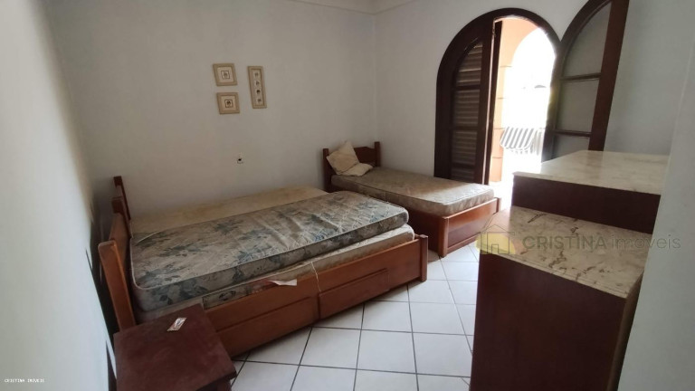 Imagem Casa com 5 Quartos à Venda, 886 m² em Jardim Virgínia - Guarujá Imagem Casa com 5 Quartos à Venda, 886 m² em Jardim Virgínia - Guarujá