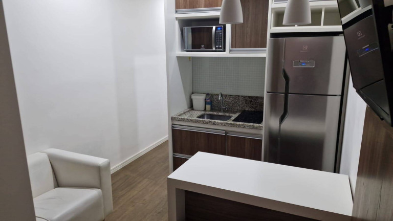 Apartamento com 1 Quarto para Alugar, 26 m² em Granja Viana - Cotia