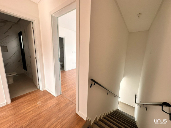 Imagem Sobrado com 3 Quartos à Venda, 110 m² em Potecas - São José Imagem Sobrado com 3 Quartos à Venda, 110 m² em Potecas - São José