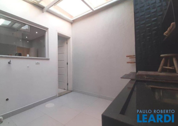 Imagem Sobrado com 3 Quartos à Venda, 110 m² em Vila Marina - Santo André Imagem Sobrado com 3 Quartos à Venda, 110 m² em Vila Marina - Santo André
