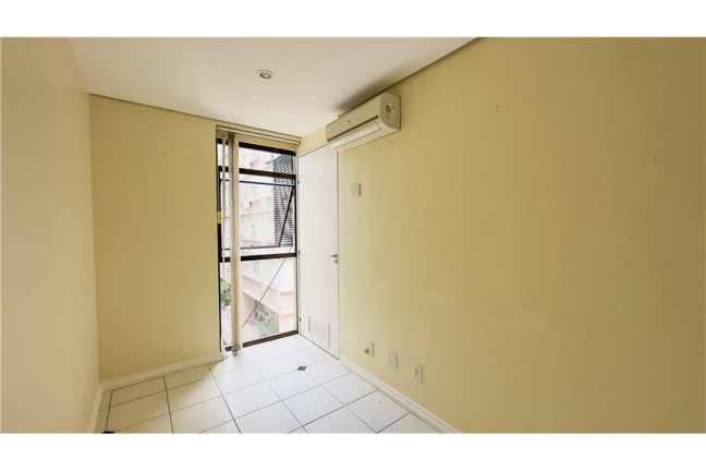 Imagem Sala Comercial à Venda,  em Moinhos De Vento - Porto Alegre