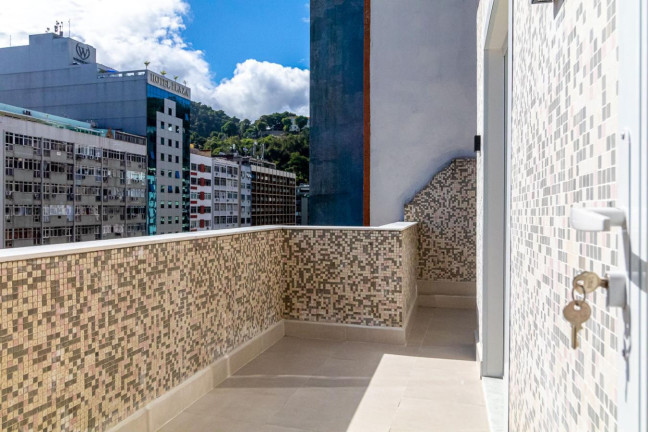 Imagem Apartamento com 3 Quartos à Venda, 135 m² em Copacabana - Rio De Janeiro Imagem Apartamento com 3 Quartos à Venda, 135 m² em Copacabana - Rio De Janeiro