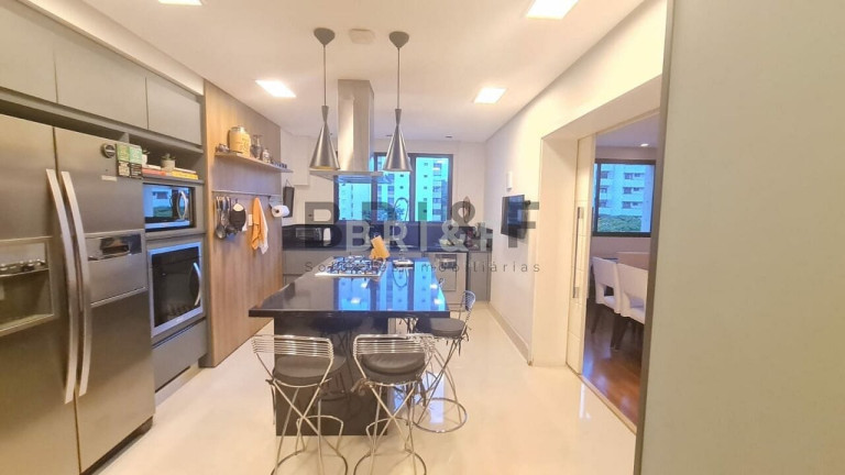 Imagem Apartamento com 3 Quartos para Alugar, 240 m² em Campo Belo - São Paulo Imagem Apartamento com 3 Quartos para Alugar, 240 m² em Campo Belo - São Paulo