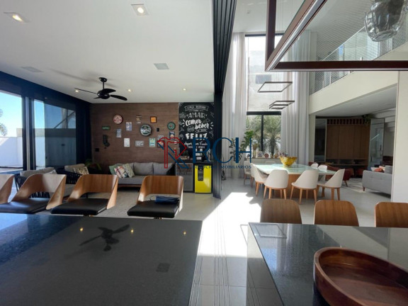 Imagem Casa com 4 Quartos à Venda, 335 m² em Alphaville Nova Esplanada 3 - Votorantim Imagem Casa com 4 Quartos à Venda, 335 m² em Alphaville Nova Esplanada 3 - Votorantim