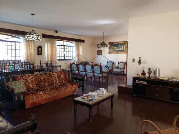Imagem Casa com 3 Quartos à Venda, 1.128 m² em Cidade Jardim - Pirassununga