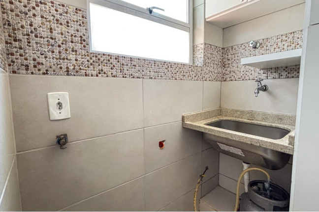 Imagem Apartamento com 2 Quartos à Venda, 41 m² em Menino Deus - Porto Alegre Imagem Apartamento com 2 Quartos à Venda, 41 m² em Menino Deus - Porto Alegre