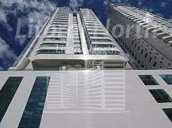Cobertura com 3 Quartos à Venda, 298 m² em Centro - Balneário Camboriú