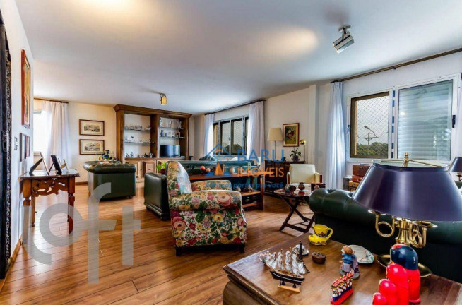Imagem Apartamento com 4 Quartos à Venda, 188 m² em Jardins - São Paulo