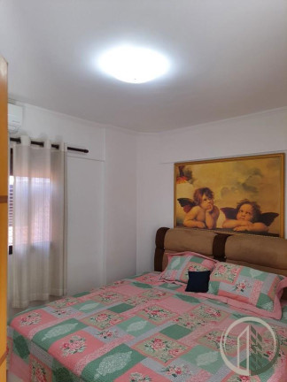 Imagem Apartamento com 4 Quartos à Venda, 102 m² em Centro - São Vicente