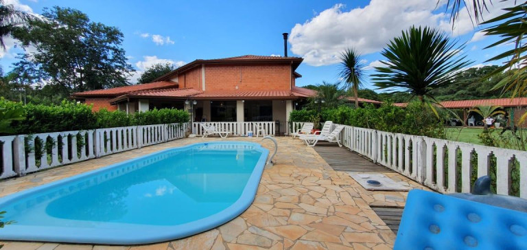 Casa com 6 Quartos à Venda, 600 m² em Condomínio Campo Verde - Bragança Paulista