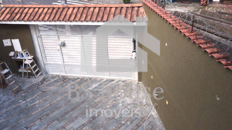 Sobrado com 4 Quartos à Venda, 180 m² em Vila Gilda - Santo André
