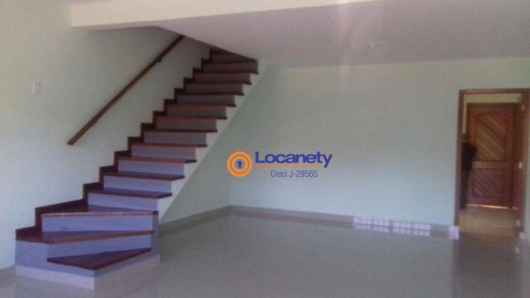 Casa com 3 Quartos para Alugar, 130 m² em Roncon - Ribeirão Pires