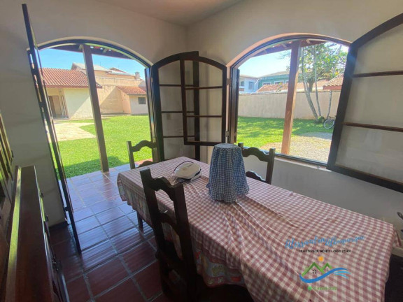 Imagem Casa com 4 Quartos à Venda, 1.200 m² em Itanhaém