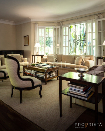 Imagem Casa com 7 Quartos à Venda, 700 m² em Leblon - Rio De Janeiro Imagem Casa com 7 Quartos à Venda, 700 m² em Leblon - Rio De Janeiro