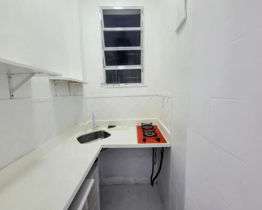 Imagem Kitnet com 1 Quarto à Venda, 25 m² em Copacabana - Rio De Janeiro Imagem Kitnet com 1 Quarto à Venda, 25 m² em Copacabana - Rio De Janeiro