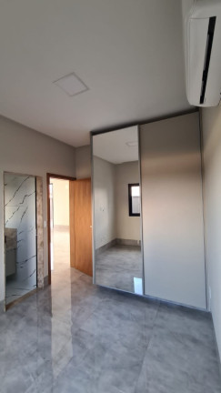 Imagem Casa de Condomínio com 3 Quartos à Venda, 307 m² em Parqville Pinheiros - Aparecida De Goiânia
