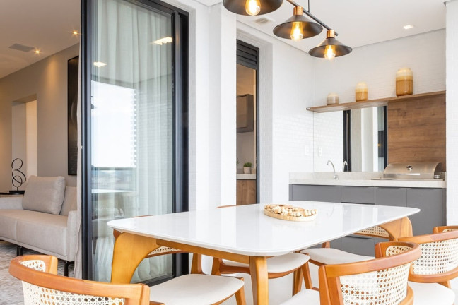 Imagem Apartamento com 2 Quartos à Venda, 82 m² em Castelo - Santos