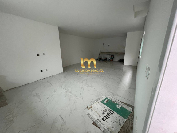 Imagem Sobrado com 3 Quartos à Venda, em Tupi - Praia Grande Imagem Sobrado com 3 Quartos à Venda, em Tupi - Praia Grande
