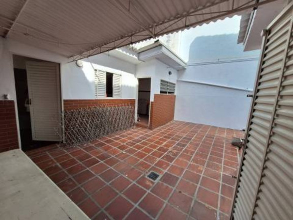 Imagem Casa com 3 Quartos à Venda, 200 m² em Vila Cordeiro - São Paulo Imagem Casa com 3 Quartos à Venda, 200 m² em Vila Cordeiro - São Paulo