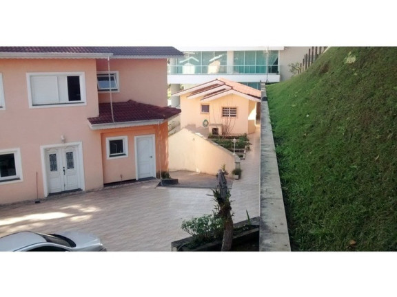 Imagem Sobrado com 5 Quartos à Venda, 570 m² em Caputera - Arujá Imagem Sobrado com 5 Quartos à Venda, 570 m² em Caputera - Arujá