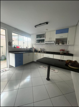 Imagem Sobrado com 3 Quartos à Venda, 202 m² em Jardim Das Américas - Curitiba