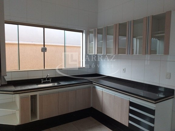 Imagem Casa com 3 Quartos à Venda, 250 m² em Nova Aliança - Ribeirão Preto Imagem Casa com 3 Quartos à Venda, 250 m² em Nova Aliança - Ribeirão Preto