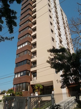 Imagem Imóvel com 3 Quartos à Venda, em Boa Vista - Porto Alegre Imagem Imóvel com 3 Quartos à Venda, em Boa Vista - Porto Alegre