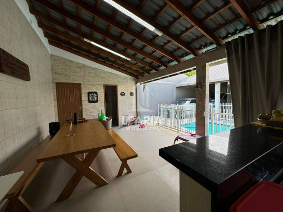 Imagem Casa com 3 Quartos para Temporada, 202 m² em Paese - Itapoá Imagem Casa com 3 Quartos para Temporada, 202 m² em Paese - Itapoá