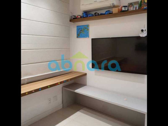 Imagem Apartamento com 3 Quartos à Venda, 140 m² em Copacabana - Rio De Janeiro Imagem Apartamento com 3 Quartos à Venda, 140 m² em Copacabana - Rio De Janeiro