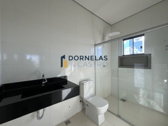 Imagem Casa com 3 Quartos à Venda, 220 m² em Setor Habitacional Arniqueira (águas Claras) - Brasília Imagem Casa com 3 Quartos à Venda, 220 m² em Setor Habitacional Arniqueira (águas Claras) - Brasília