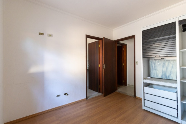 Imagem Casa com 6 Quartos à Venda, 450 m² em Guarapiranga - São Paulo Imagem Casa com 6 Quartos à Venda, 450 m² em Guarapiranga - São Paulo