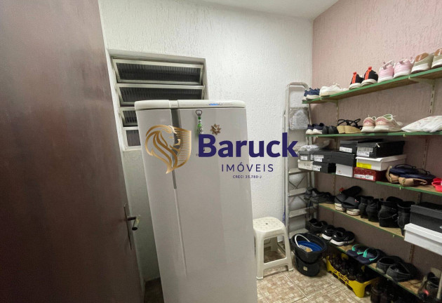 Imagem Casa com 3 Quartos à Venda, 222 m² em Vila Liviero - São Paulo