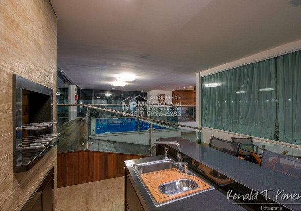Imagem Apartamento com 4 Quartos à Venda, 216 m² em Meia Praia - Itapema