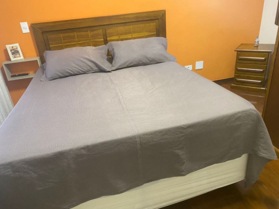 Imagem Casa com 3 Quartos à Venda, 324 m² em Vila Scarpelli - Santo André Imagem Casa com 3 Quartos à Venda, 324 m² em Vila Scarpelli - Santo André