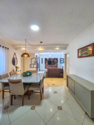 Casa com 4 Quartos à Venda, 214 m² em Vila Lenzi - Jaraguá Do Sul