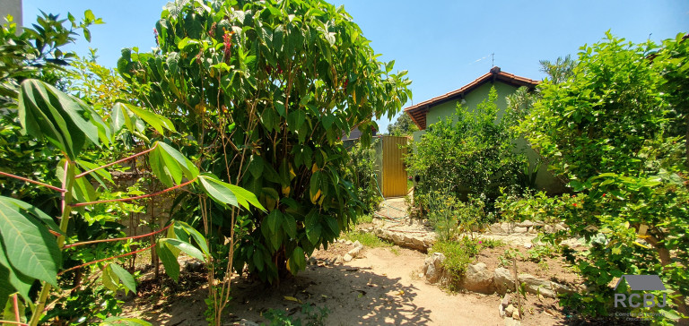 Imagem Casa com 4 Quartos à Venda,  em Fernão Dias - Esmeraldas