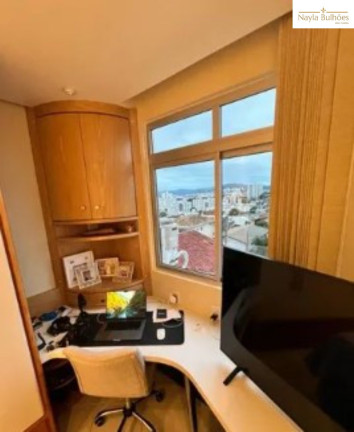 Imagem Apartamento com 3 Quartos à Venda, 90 m² em Capoeiras - Florianópolis
