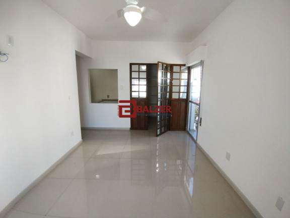 Imagem Apartamento com 2 Quartos à Venda, 130 m² em Centro - Florianópolis