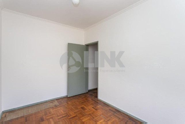 Imagem Apartamento com 3 Quartos à Venda, 81 m² em Santana - Porto Alegre Imagem Apartamento com 3 Quartos à Venda, 81 m² em Santana - Porto Alegre