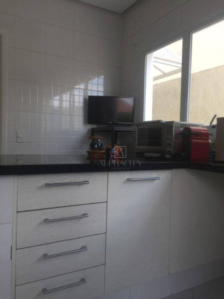 Imagem Casa com 4 Quartos à Venda, 300 m² em Alphaville 03 - Santana De Parnaíba Imagem Casa com 4 Quartos à Venda, 300 m² em Alphaville 03 - Santana De Parnaíba