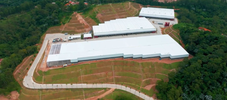 Imagem Imóvel para Alugar, 8.342 m² em Quinhaú - Embu Das Artes Imagem Imóvel para Alugar, 8.342 m² em Quinhaú - Embu Das Artes