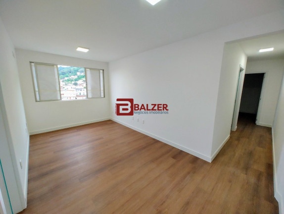 Apartamento com 2 Quartos à Venda, 94 m² em Centro - Florianópolis
