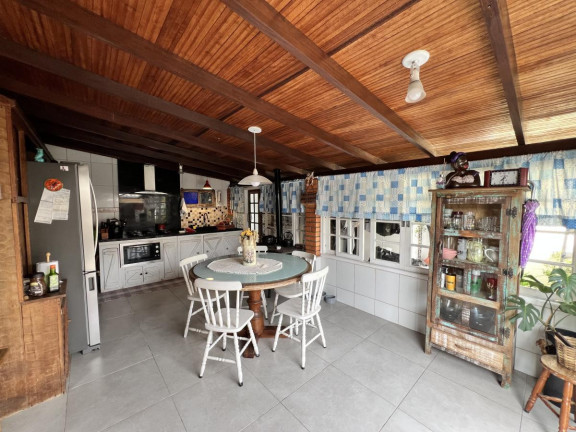 Imagem Casa com 5 Quartos à Venda, 100 m² em Barra Da Lagoa - Florianópolis