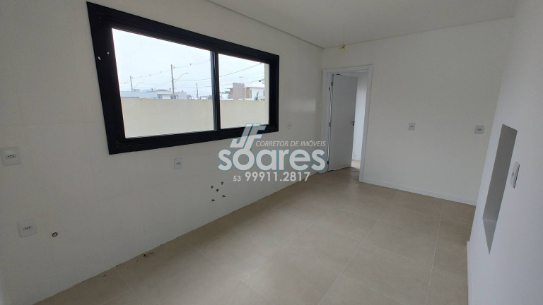 Imagem Casa de Condomínio com 3 Quartos à Venda, 268 m² em Laranjal - Pelotas