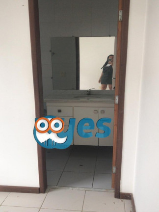 Imagem Casa com 3 Quartos para Alugar, 180 m² em Conceição - Feira De Santana